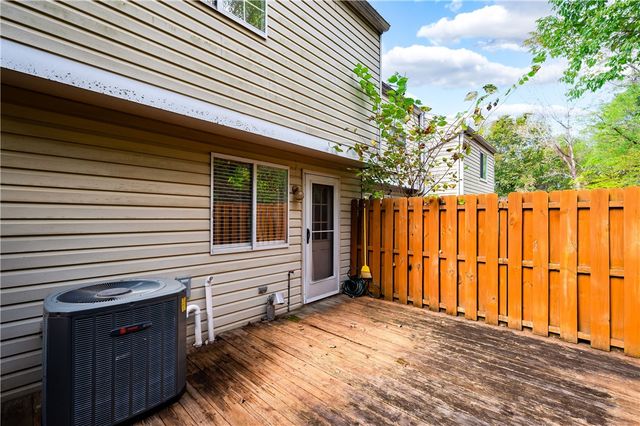 153 Rossmor Ct, Ross Twp, PA 15229