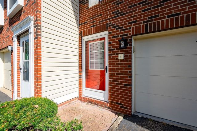 153 Rossmor Ct, Ross Twp, PA 15229