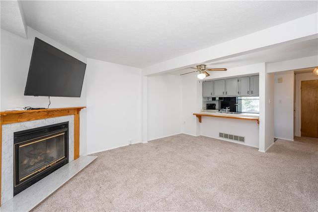 153 Rossmor Ct, Ross Twp, PA 15229