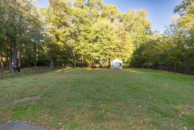 61 Suffolk St, Whitman, MA 02382