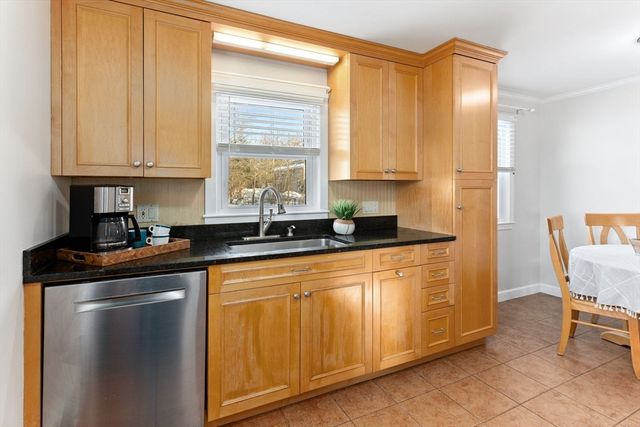 61 Suffolk St, Whitman, MA 02382