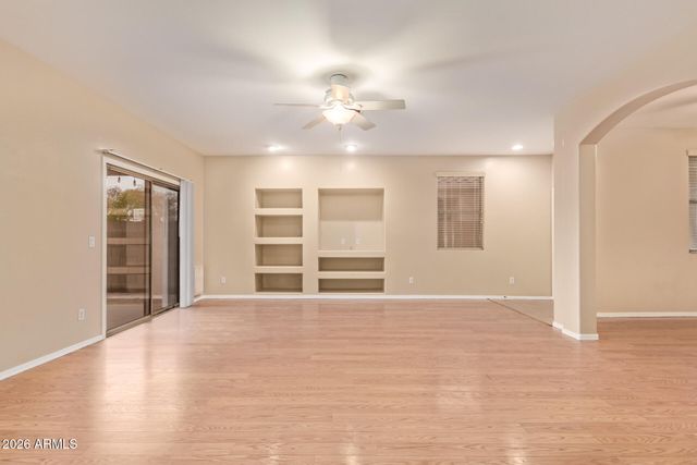 12522 W CAMPINA Drive, Litchfield Park, AZ 85340