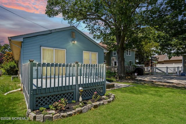 104 Laurel Avenue, Island Heights, NJ 08732