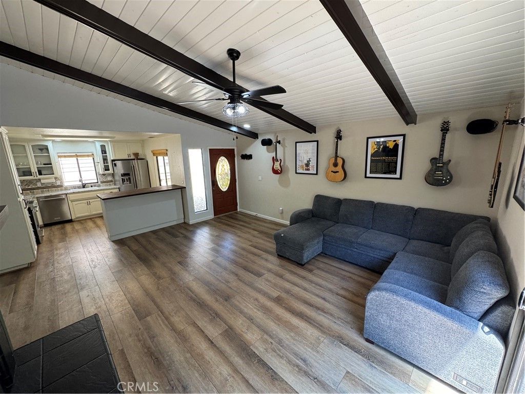 Image 16 of property listing at 2529 Captains, Bradley, CA 93426
