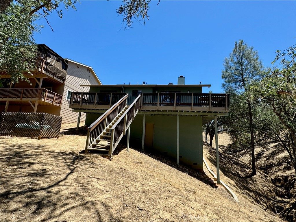 Image 5 of property listing at 2529 Captains, Bradley, CA 93426