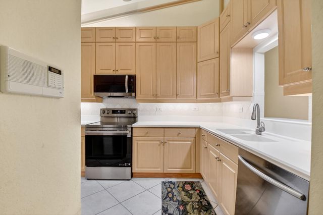 6100 Caladium Road, Delray Beach, FL 33484