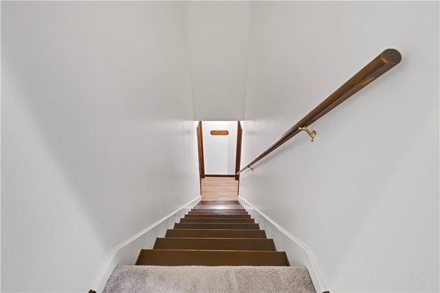 19430 Hardy Street, Stilwell, KS 66085