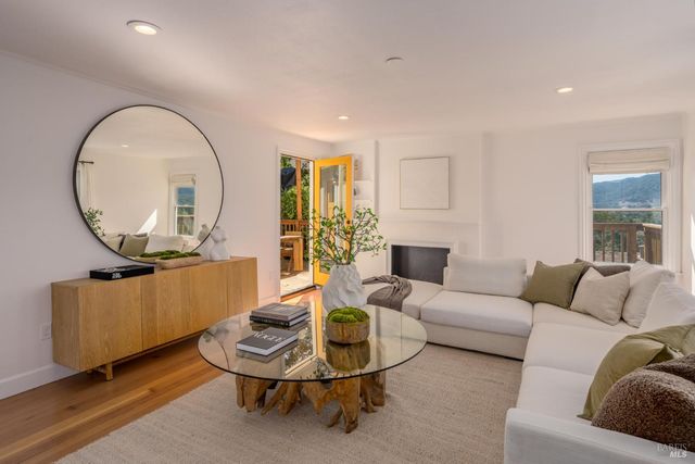 232 Sunnyside Ave, Sonoma, CA 95476