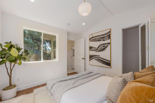 232 Sunnyside Ave, Sonoma, CA 95476