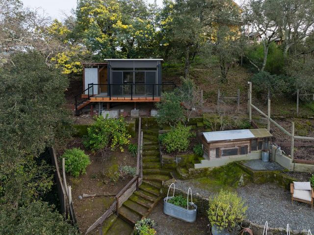 232 Sunnyside Ave, Sonoma, CA 95476