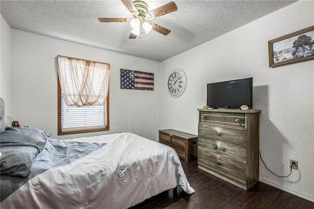 3 Holt Lane, Bella Vista, AR 72715