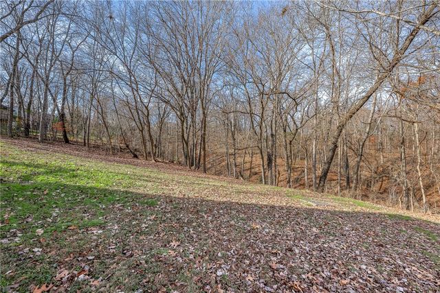 3 Holt Lane, Bella Vista, AR 72715