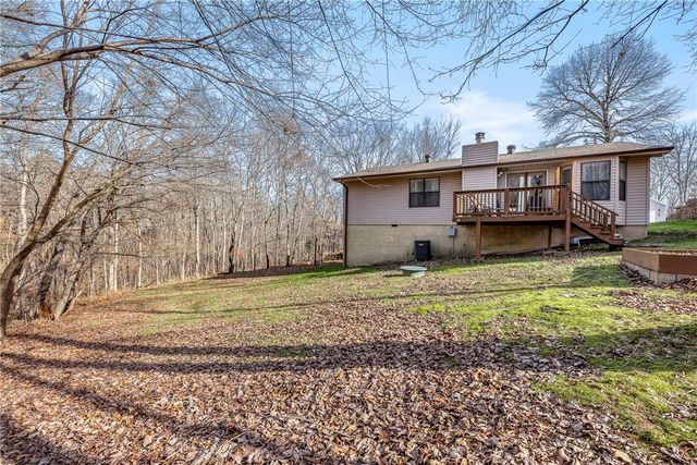 3 Holt Lane, Bella Vista, AR 72715