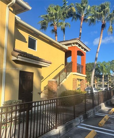 3390 NE 10th St 201, Homestead, FL 33033