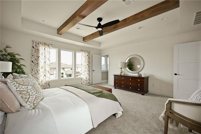 205 NW Lovins Drive, Lee's Summit, MO 64081