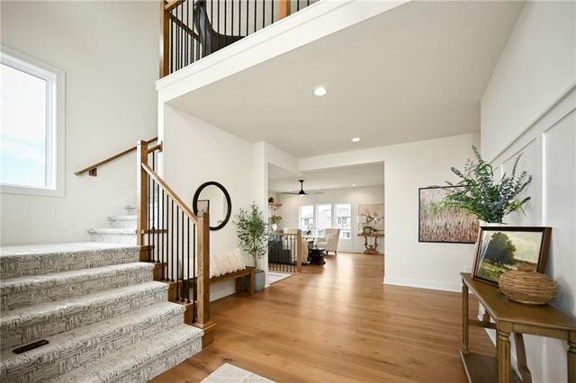 205 NW Lovins Drive, Lee's Summit, MO 64081