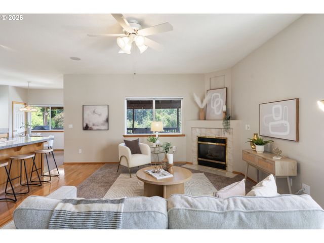 8712 Sw WAKKILA Ter, Beaverton, OR 97007