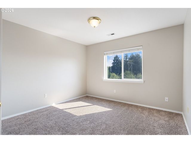 8712 Sw WAKKILA Ter, Beaverton, OR 97007