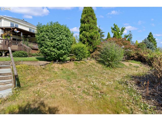 8712 Sw WAKKILA Ter, Beaverton, OR 97007