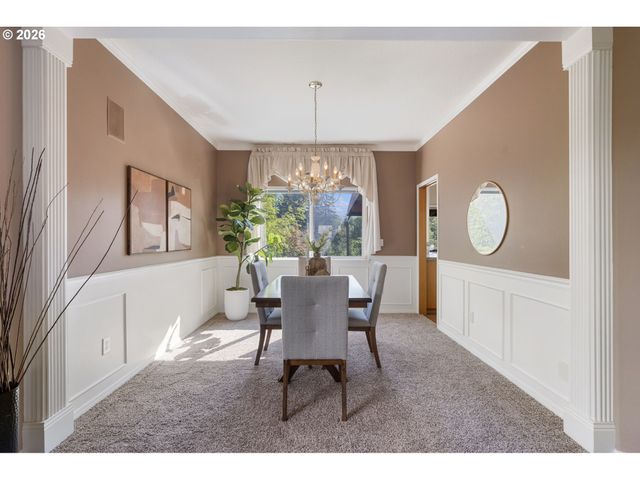 8712 Sw WAKKILA Ter, Beaverton, OR 97007