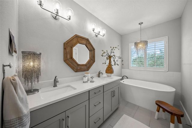 459 WINGFIELD DRIVE, Sarasota, FL 34237