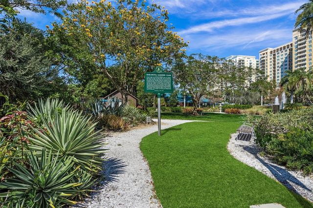 459 WINGFIELD DRIVE, Sarasota, FL 34237