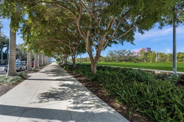 459 WINGFIELD DRIVE, Sarasota, FL 34237