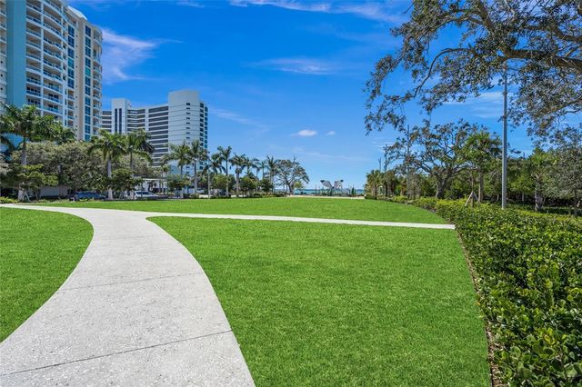 459 WINGFIELD DRIVE, Sarasota, FL 34237