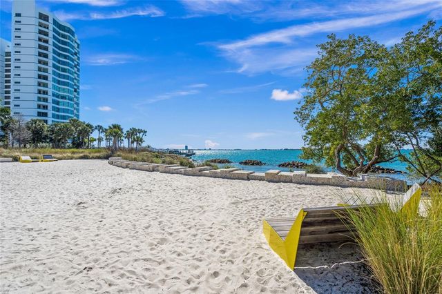 459 WINGFIELD DRIVE, Sarasota, FL 34237