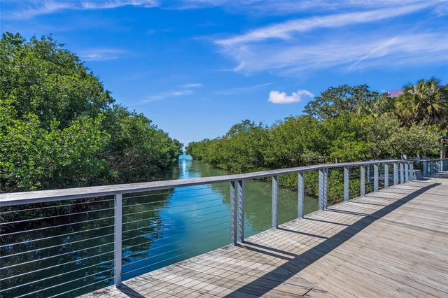 459 WINGFIELD DRIVE, Sarasota, FL 34237