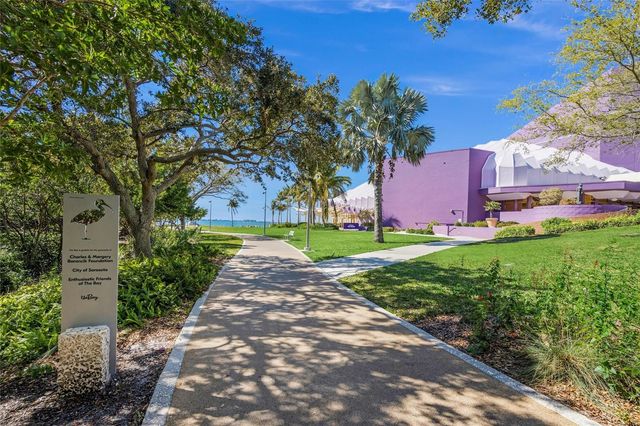 459 WINGFIELD DRIVE, Sarasota, FL 34237