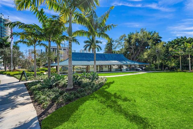 459 WINGFIELD DRIVE, Sarasota, FL 34237