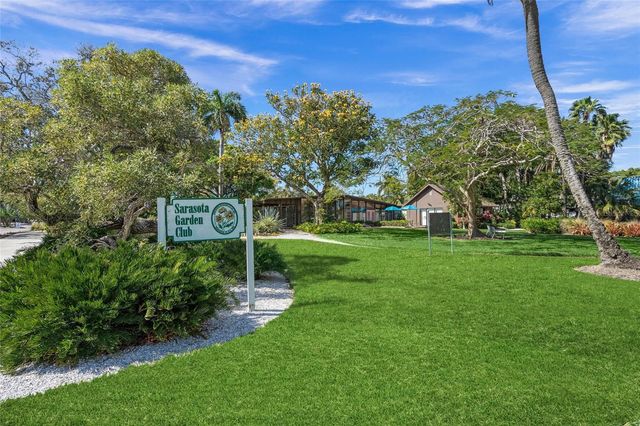 459 WINGFIELD DRIVE, Sarasota, FL 34237