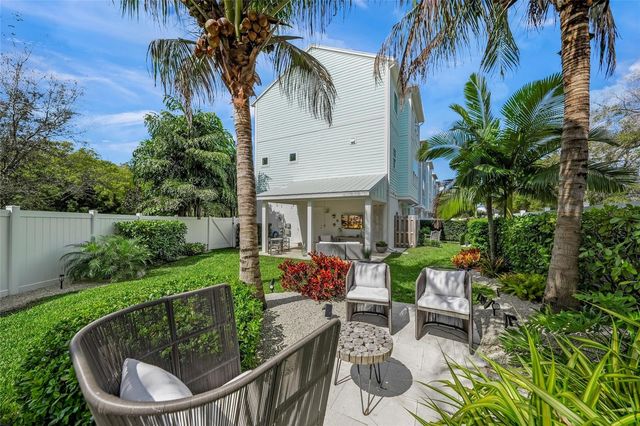 459 WINGFIELD DRIVE, Sarasota, FL 34237