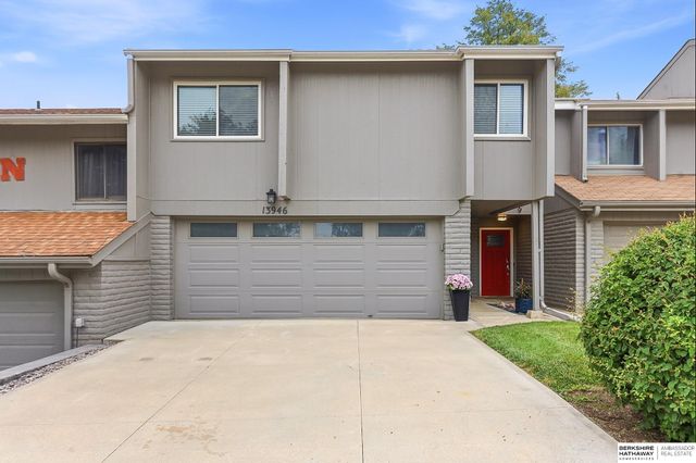13946 Greenfield Road, Omaha, NE 68138