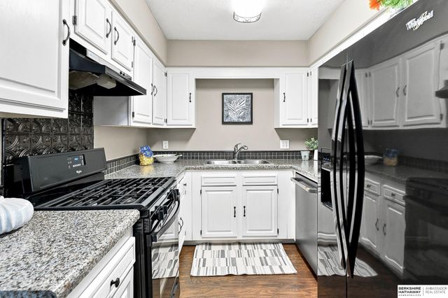 13946 Greenfield Road, Omaha, NE 68138
