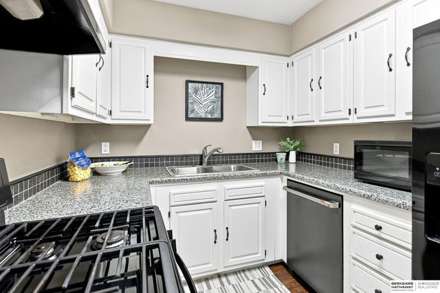 13946 Greenfield Road, Omaha, NE 68138
