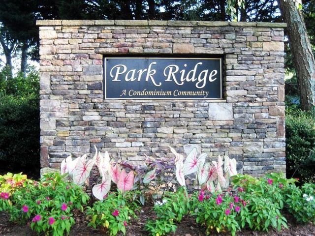 603 Park Ridge Circle, Marietta, GA 30068