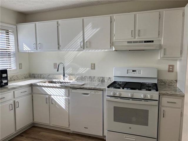 603 Park Ridge Circle, Marietta, GA 30068