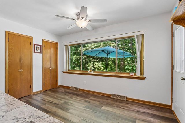 W326N6575 Sylvian DRIVE, Hartland, WI 53029