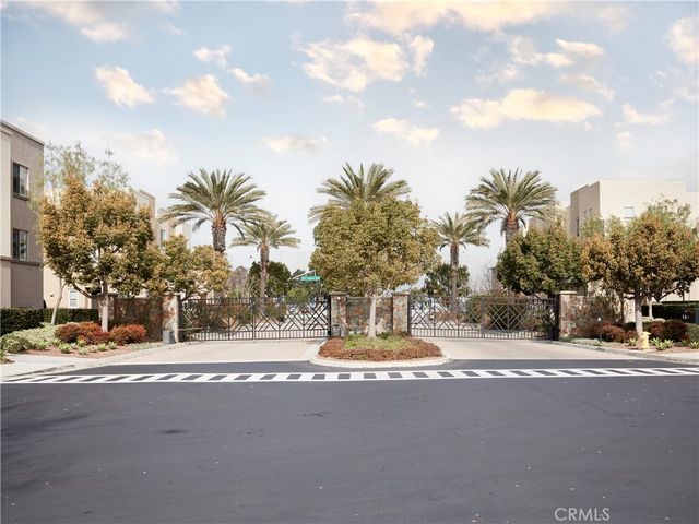 5552 Coral 108, Hawthorne, CA 90250