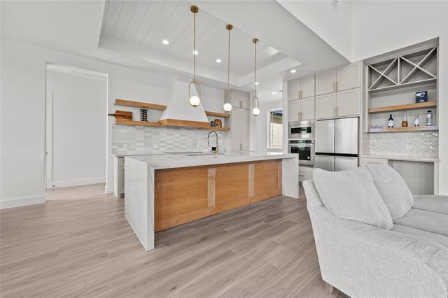 4726 Texana, Baytown, TX 77523