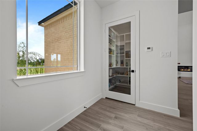 4726 Texana, Baytown, TX 77523