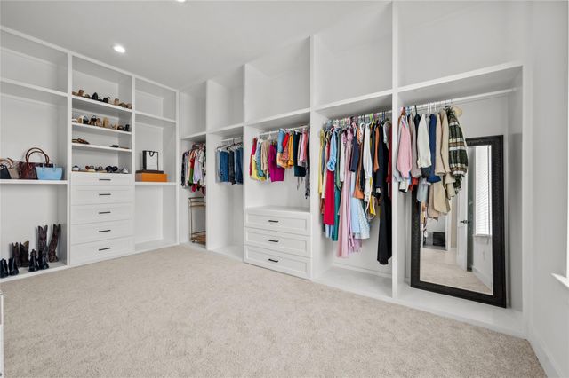 4726 Texana, Baytown, TX 77523