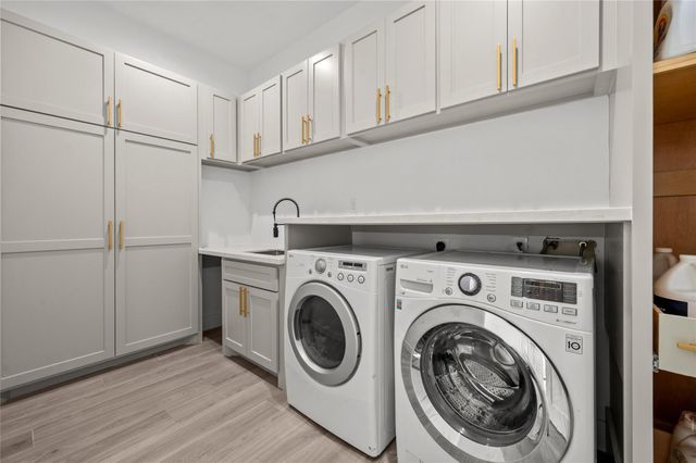 4726 Texana, Baytown, TX 77523