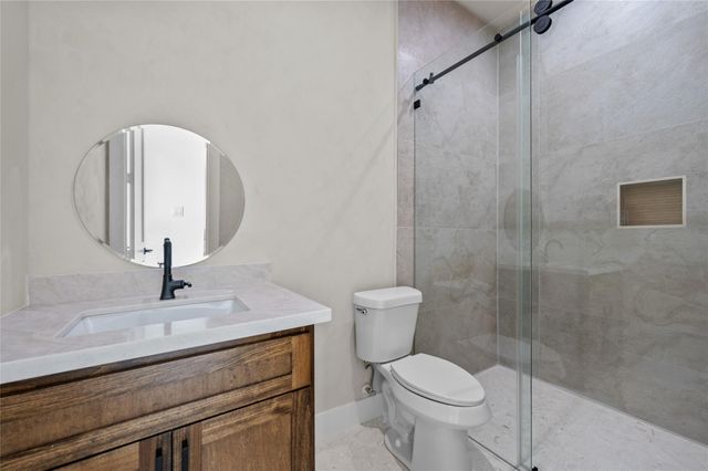 4726 Texana, Baytown, TX 77523