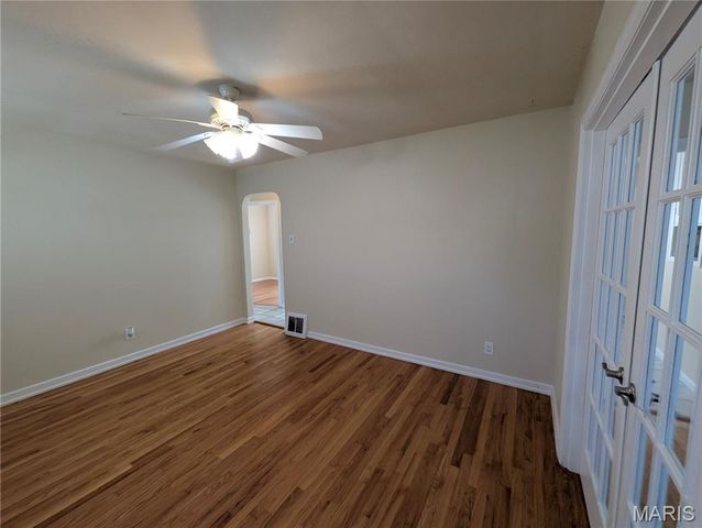 20 Derhake Road, St Louis, MO 63031