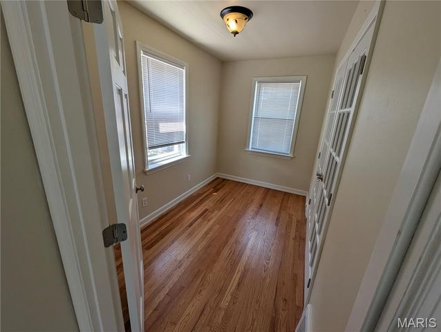 20 Derhake Road, St Louis, MO 63031