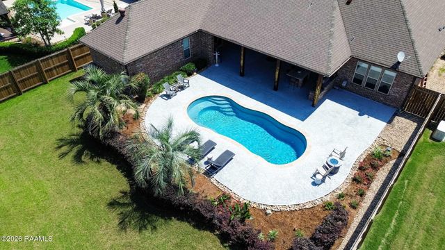 120 Genna Lane, Youngsville, LA 70592