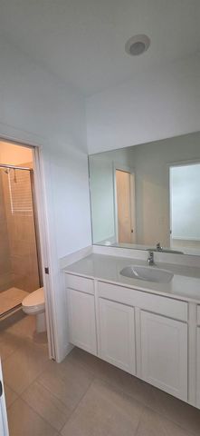 202 Lakeside Landing Drive, Royal Palm Beach, FL 33411